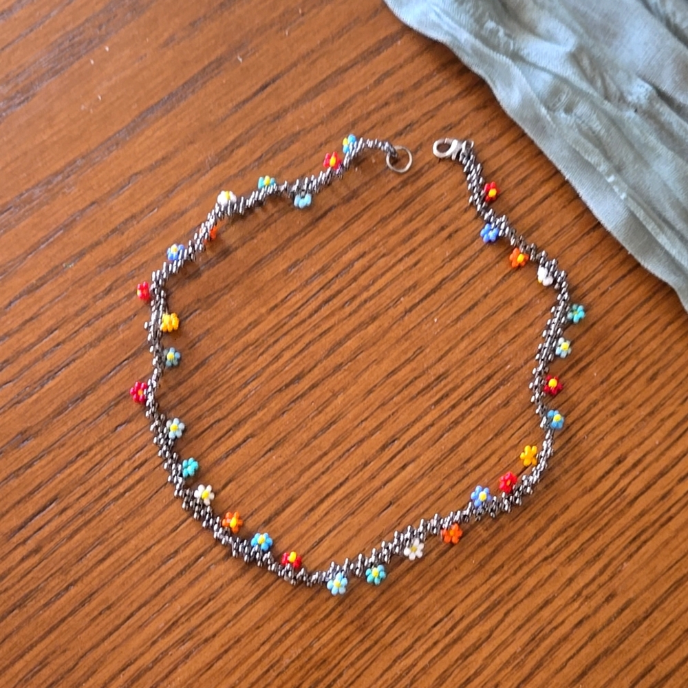 Necklace with Little flowers